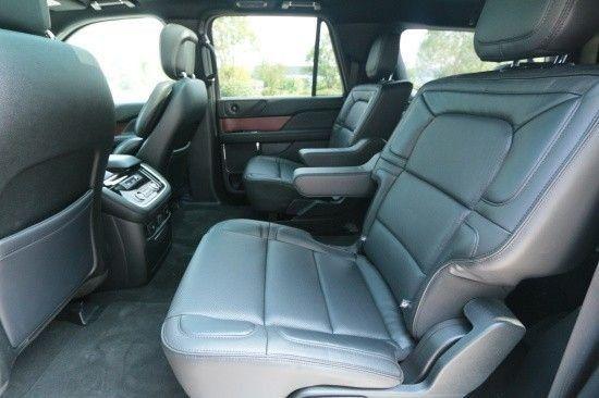 开云网站：2024款林肯领航员35T豪华大商务SUV配置高动力强天津港现车钜惠(图3)