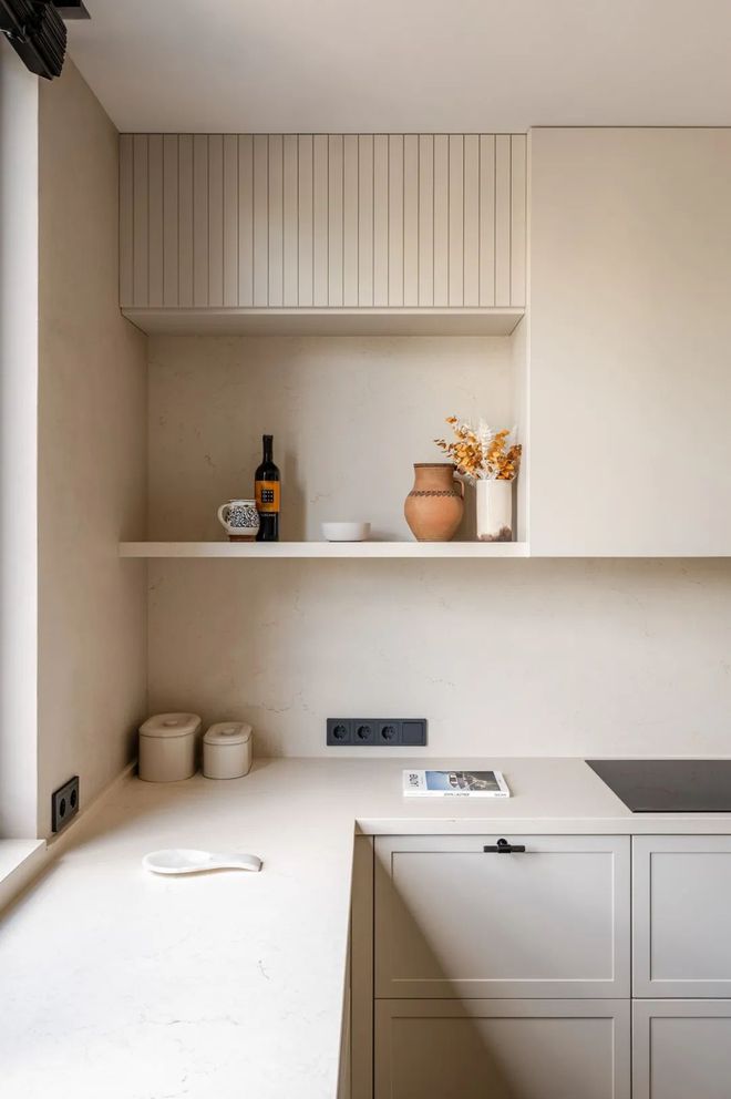 开云网站：155㎡复式住宅低调简约的设计美(图9)