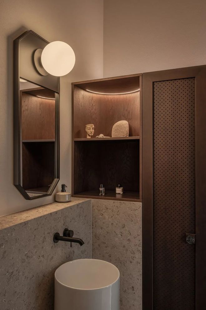 开云网站：155㎡复式住宅低调简约的设计美(图18)