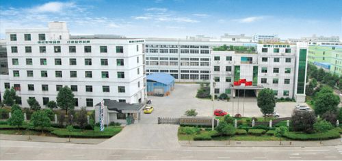 开云网站：鼎泰入围2024中国木门及全屋定制十大品牌