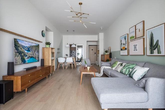 开云网站：原木风的两居室采光超好入户就被迷住了(图3)