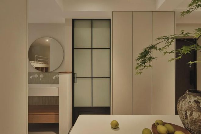 Kaiyun中国:55平老破小学区房改造巧改双儿童房+去客厅化(图3)