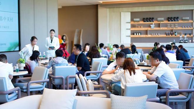 Kaiyun中国：极致产品主义龙湖·观萃荣登2024年“好房子”榜单！(图2)