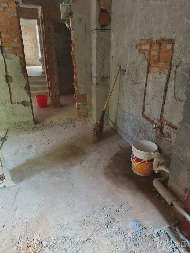 开云网站：准备6项资料、给邻居送礼……装修开工前这3件事你拿捏了吗？(图2)