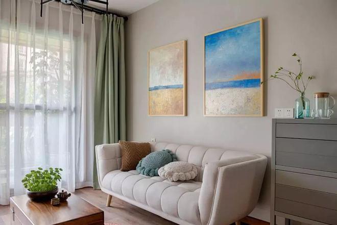 开云网站：小尼宅配142㎡自然主义风格处处透露着令人惊艳的设计感！(图8)