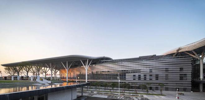 开云网站：2024会展湾雍境(售楼处)首页网站-会展湾售楼中心-深圳房天下(图4)