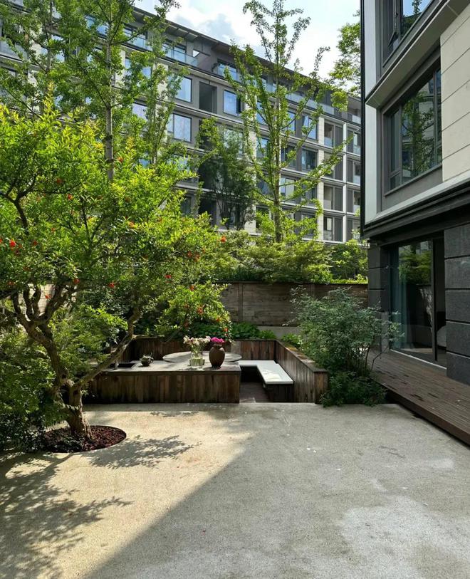 Kaiyun中国：重庆一男子晒出自己新家照把203㎡的大平层装修成度假民宿真的太喜欢啦！(图9)