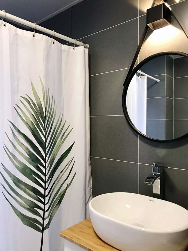 开云网站：讲真选对浴室镜：让卫生间即刻拥有高级感节省装修大开支！