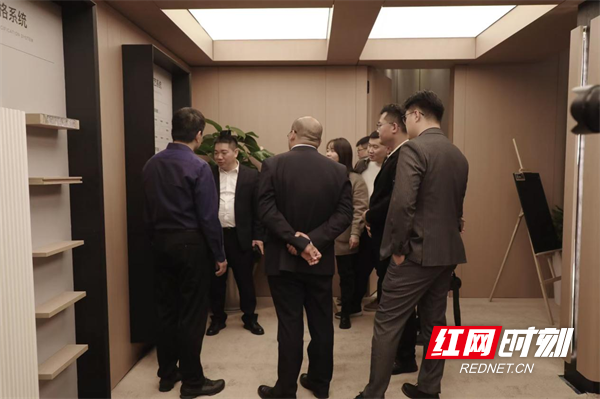 Kaiyun中国：中部定制企业转型升级峰会闭幕同洲木业奥科高定板材闪耀登场(图9)