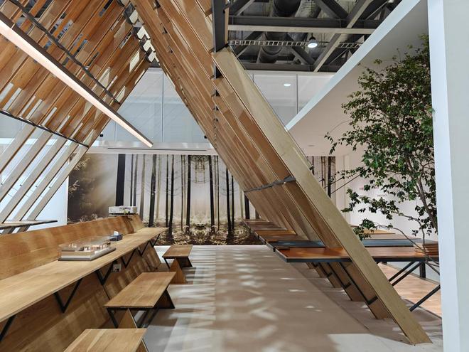 开云网站：天格地板首次亮相2024广州设计周演绎匠心与创新的华彩交响(图3)