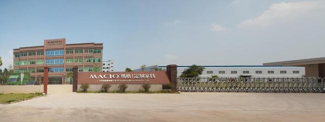 开云网站：跨越二十乘峰而上：与玛格家居共赴20周年之约(图3)