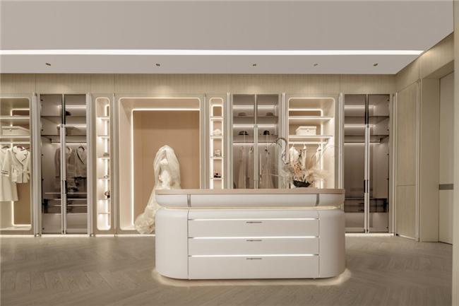 Kaiyun中国：高端定制的革新者MAG_G玛格极开启全屋定制家具的奢华之旅