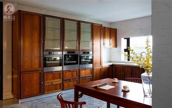 开云网站：广东红木定制品牌国寿红木全屋整装鉴于生活融于品质遵循匠心(图3)