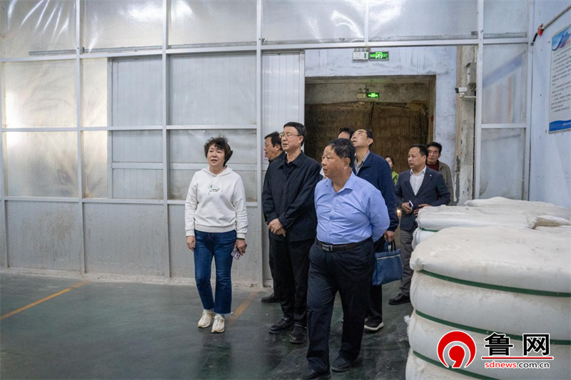 开云网站：山东儒商研究会德州联络处组织考察儒商企业活动(图3)