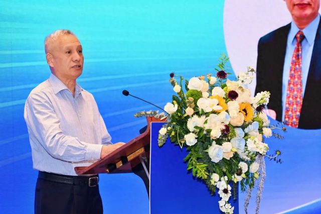 Kaiyun中国：2025中国木门窗行业年会暨定制门窗发展趋势峰会在广东佛山召开