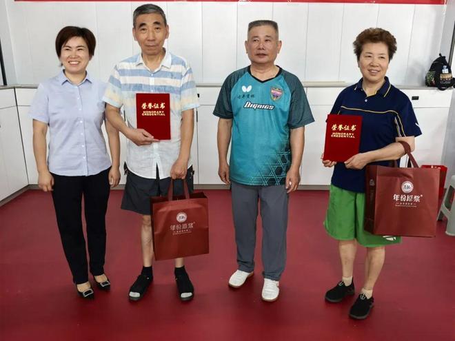 开云网站：【新闻晚餐】最高5万！安徽福彩启动“青春创业支持计划”六安一男子被卷入水泥罐车底(图4)