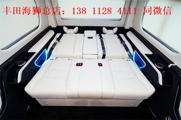开云网站：2025款丰田海狮9座现车Nappa真皮+实木饰板(图5)