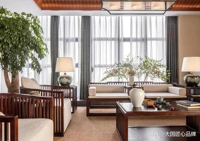 Kaiyun中国：2025红木十大品牌推荐哪十个名字能站上顶端？(图7)