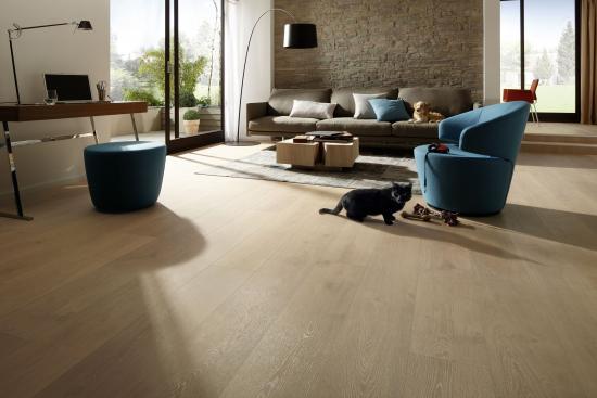 Kaiyun中国：巨龙逸家地板荣膺2024年度中国实木地板十大品牌