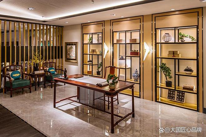 开云网站：红木整装十大品牌：打造传世宅邸的品质之选与设计美学(图2)
