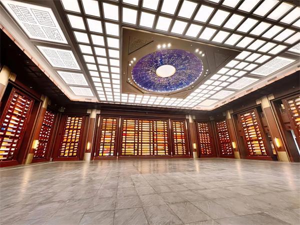 开云网站：华厦·大不同：木作世家传匠心品质整装铸就中式雅致生活(图3)