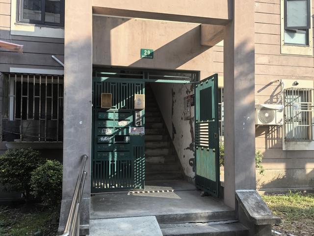 Kaiyun中国：浦东多个小区门禁同时瘫痪又是政府早年统一改造实事工程该如何“善后”