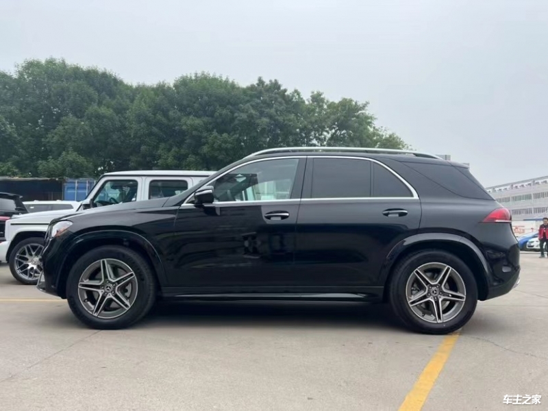 开云网站:2024款进口奔驰GLE450现车促销(图6)