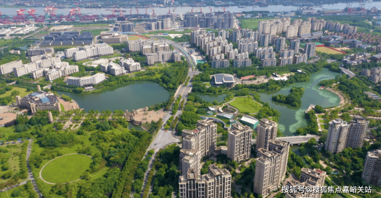 开云网站：江湾鸿玺售楼处│江湾鸿玺(营销中心)-2025销售中心(售楼处)-楼盘欢迎您-价格户型地址环境配套交房时间电话(图2)