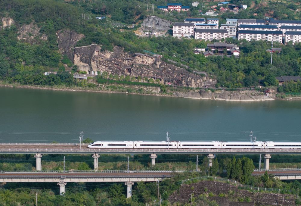 Kaiyun中国：镜观·回响｜巴风蜀韵承古脉(图3)