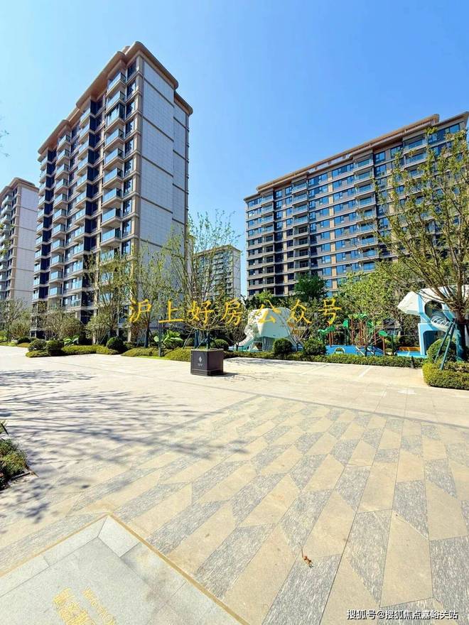 Kaiyun中国：招商象屿·星耀翠湾售楼处浦东星耀之地谱写生活华美乐章(图3)