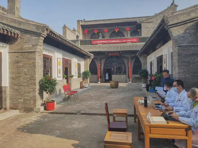 开云网站：山西这座百年古庙为什么弥漫着一股药香？(图4)