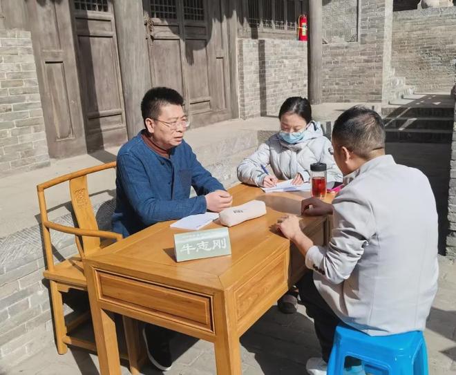 开云网站：山西这座百年古庙为什么弥漫着一股药香？(图5)