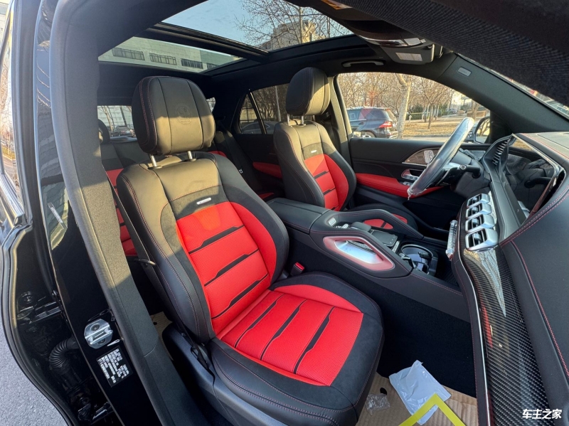 Kaiyun中国：2024款加版奔驰GLE350全国可分期售全国(图2)