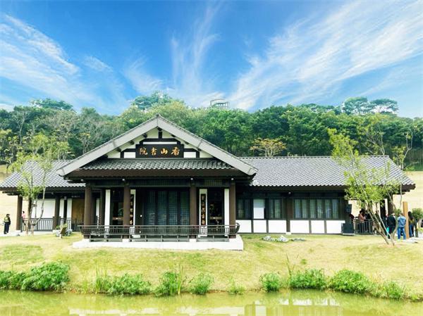 开云网站:红古轩:2025您与我们共同创造的年度关键帧(图15)