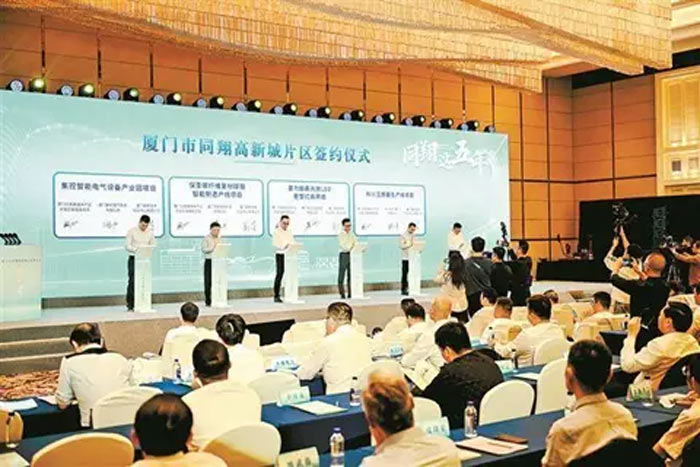 开云网站:总投资超1500亿元利亚德、惠科、维信诺、BOE、华灿光电、清越科技、大族等32大MLED、OLED等32大投资项目刷新进度(图19)