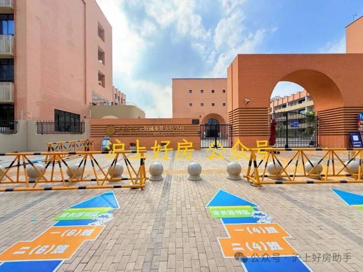 开云网站：象屿江湾悦府售楼处电话(象屿江湾悦府)网站-营销中心欢迎您-楼盘详情最新价格-户型图-容积率@2026428售楼处(图16)